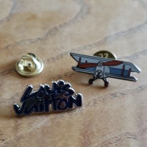 Set of two LV Enamel Pins